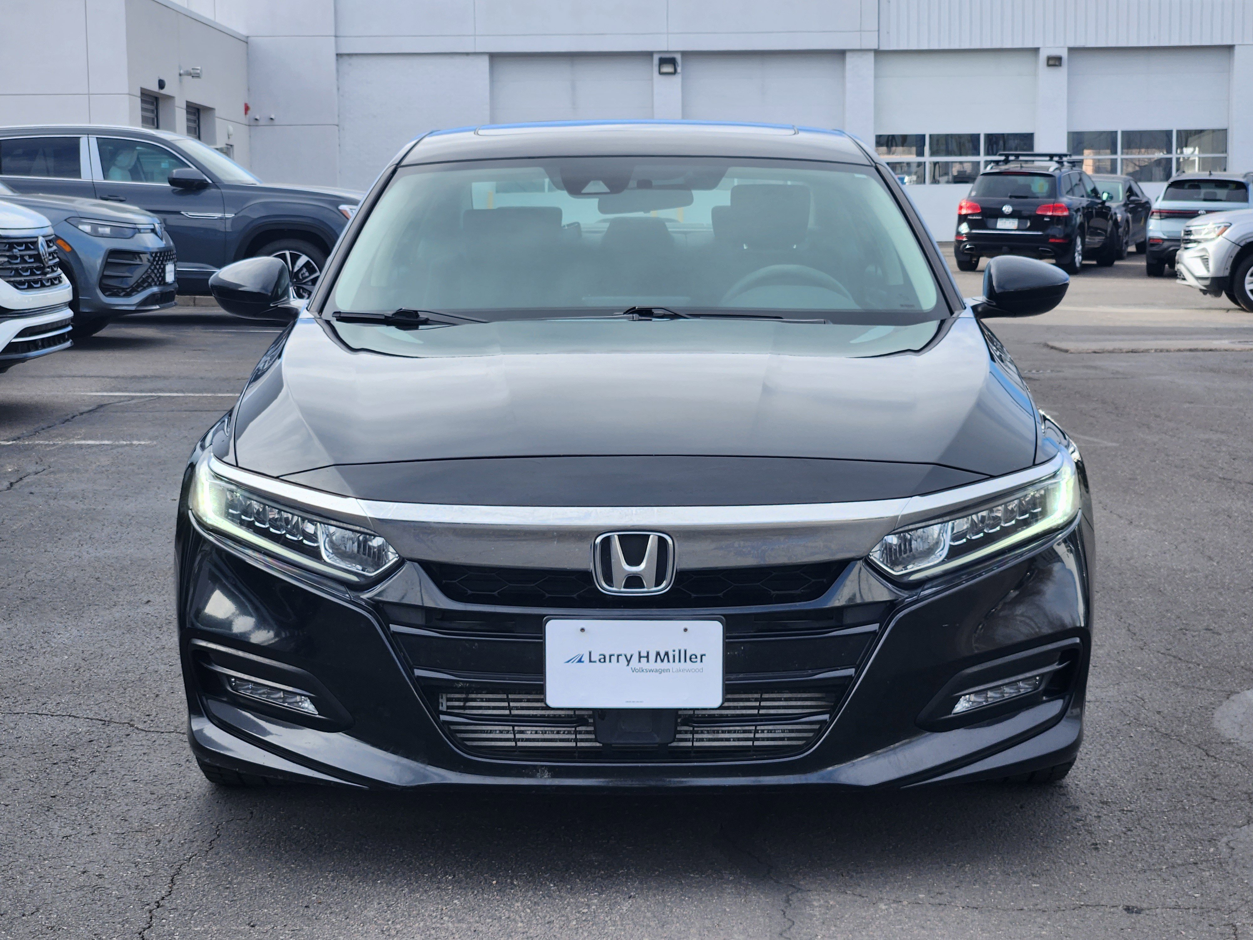 Used 2019 Honda Accord EX image 9