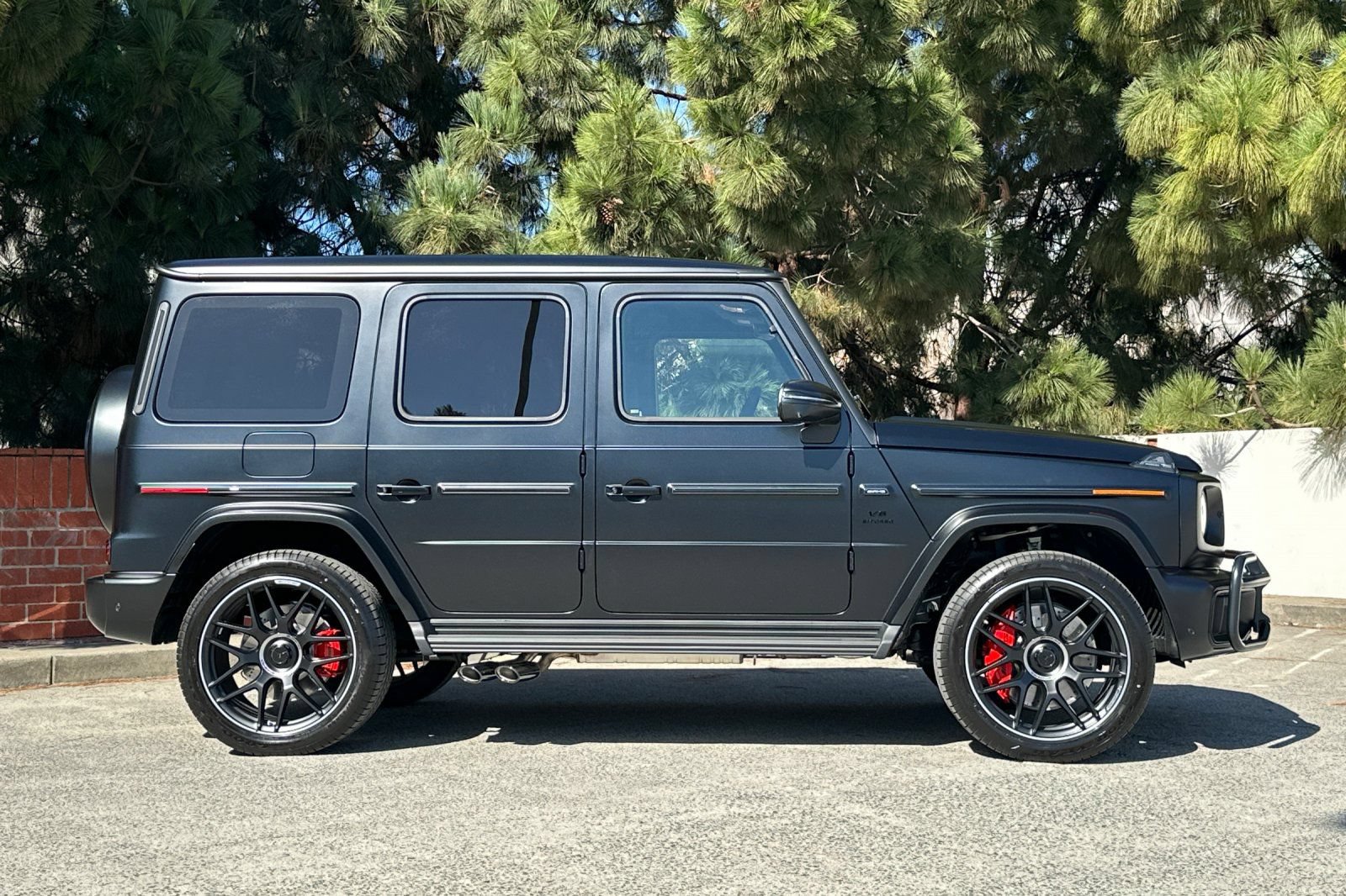 New 2027 Mercedes-Benz G 63 AMG 4MATIC image 3