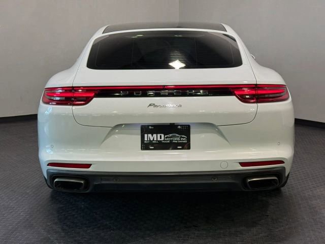 Used 2017 Porsche Panamera 4 image 7