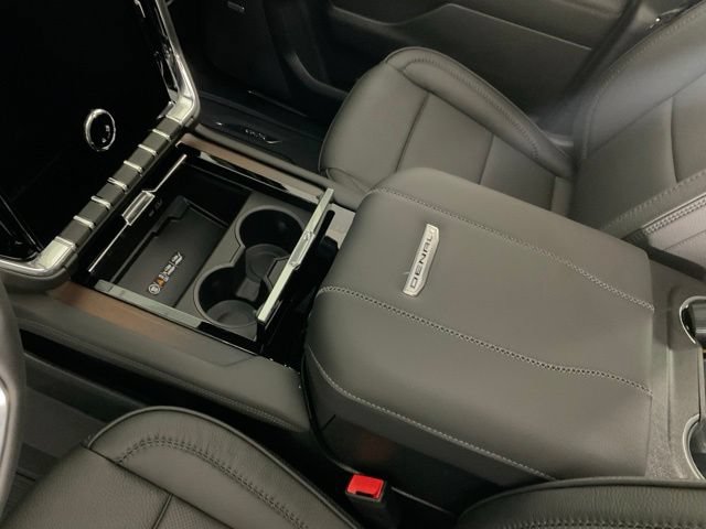 New 2026 GMC Yukon XL Denali w/ Denali Reserve Package AWD/4WD image 22