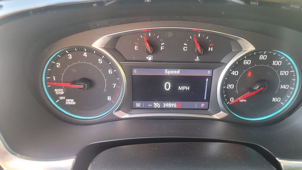 Used 2021 Chevrolet Traverse LT w/ LPO, Blackout Package AWD/4WD image 19