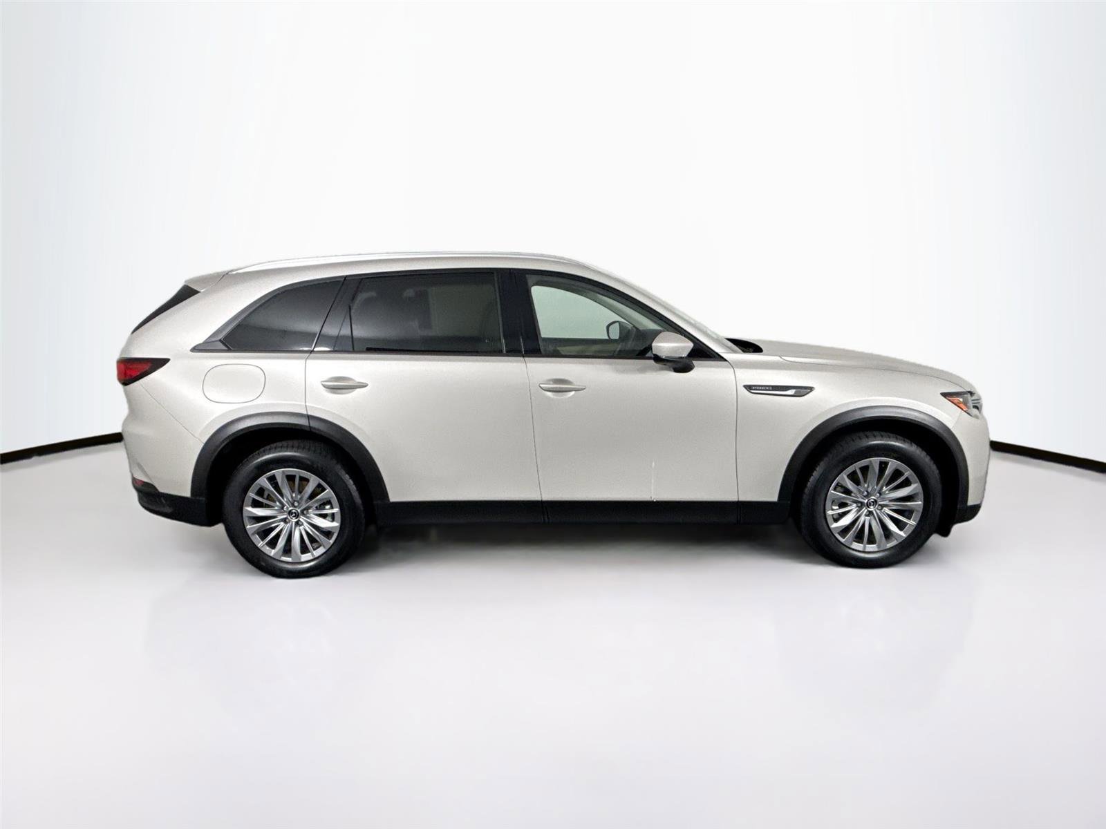 Used 2025 MAZDA CX-90 Plug-In Hybrid w/ Preferred AWD/4WD image 11