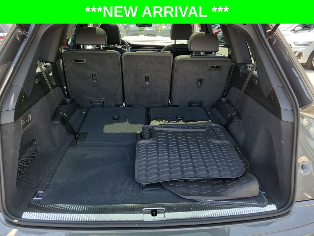 Used 2025 Audi Q7 2.0T Premium w/ Convenience Plus Package AWD/4WD image 30