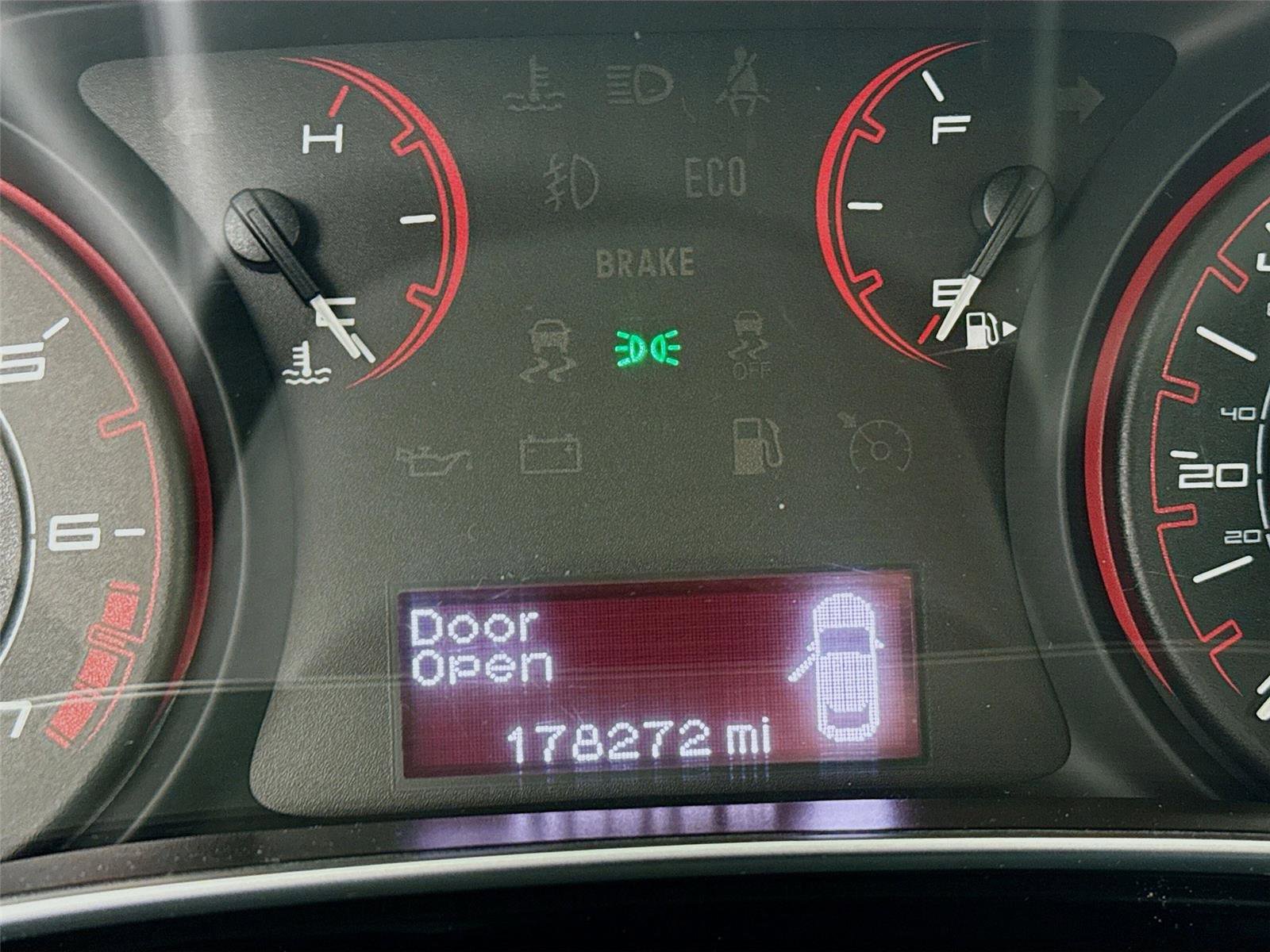 Used 2013 Dodge Dart SXT w/ Popular Equipment Group image 13