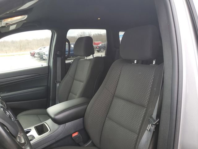 Used 2020 Jeep Grand Cherokee Laredo image 12