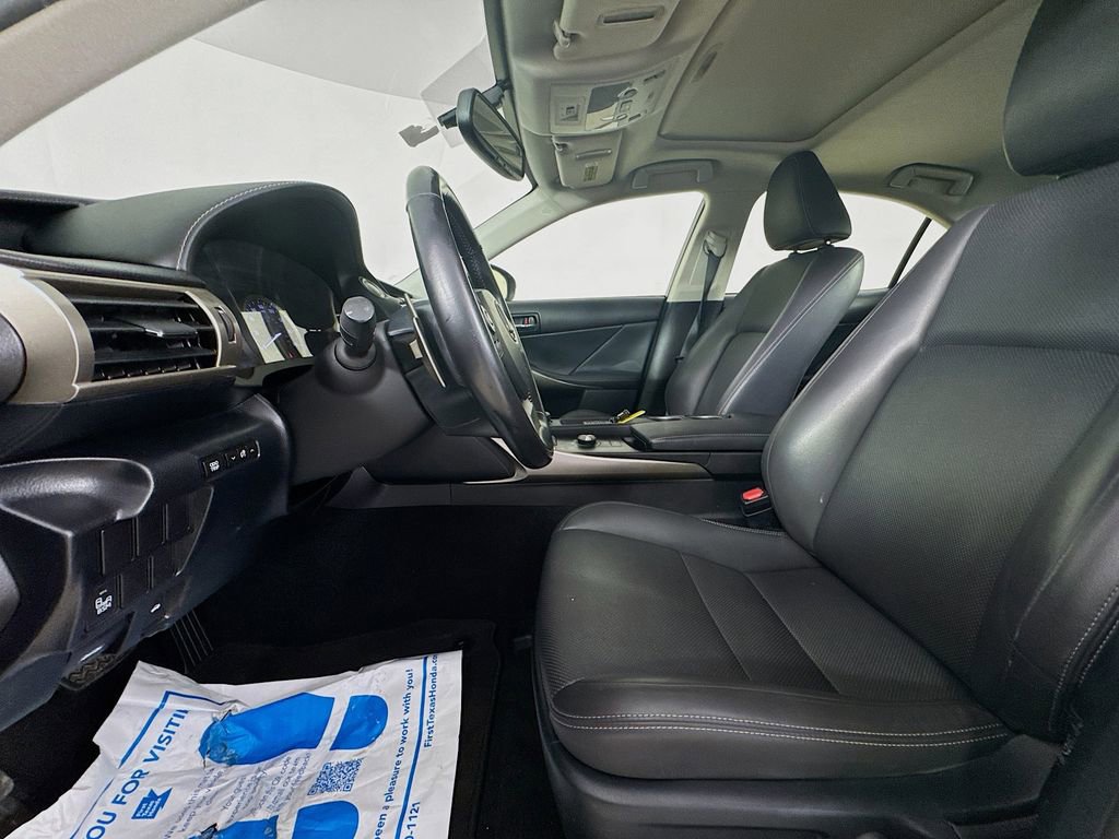 Used 2015 Lexus IS 250 image 25