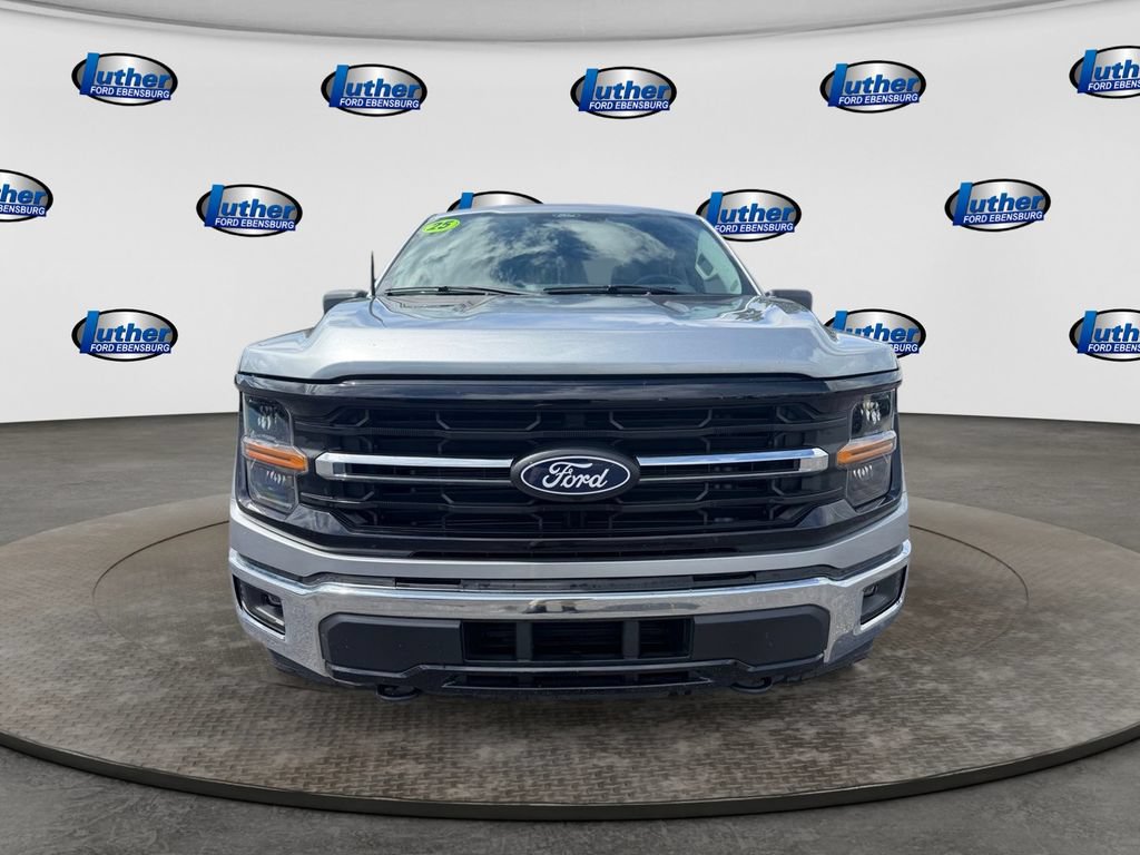 Used 2025 Ford F150 XLT w/ Equipment Group 301A Standard AWD/4WD image 9