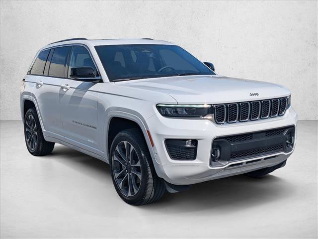 Used 2025 Jeep Grand Cherokee Overland w/ Luxury Tech Group IV AWD/4WD video 3