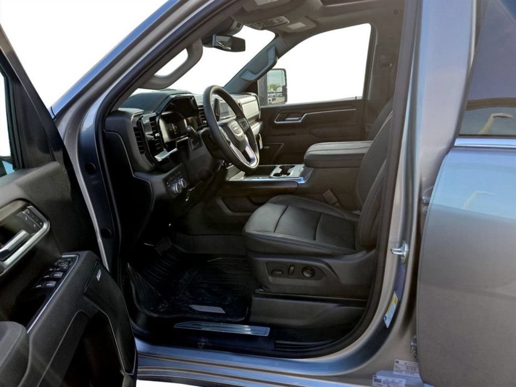 New 2026 GMC Sierra 2500 SLT w/ SLT Premium Package AWD/4WD image 26
