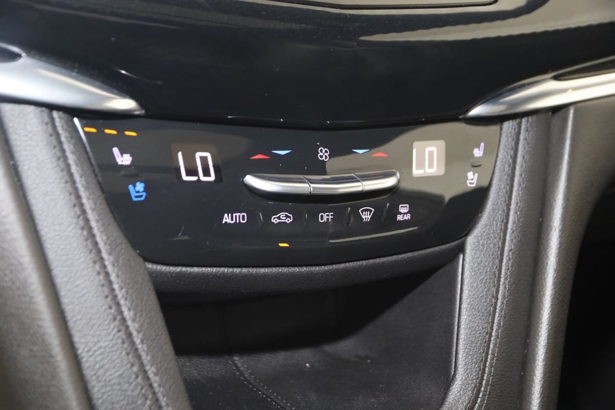 Used 2020 Cadillac XT6 Sport AWD/4WD image 31