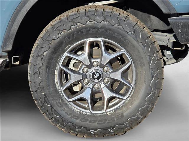 Used 2022 Ford Bronco Badlands image 14