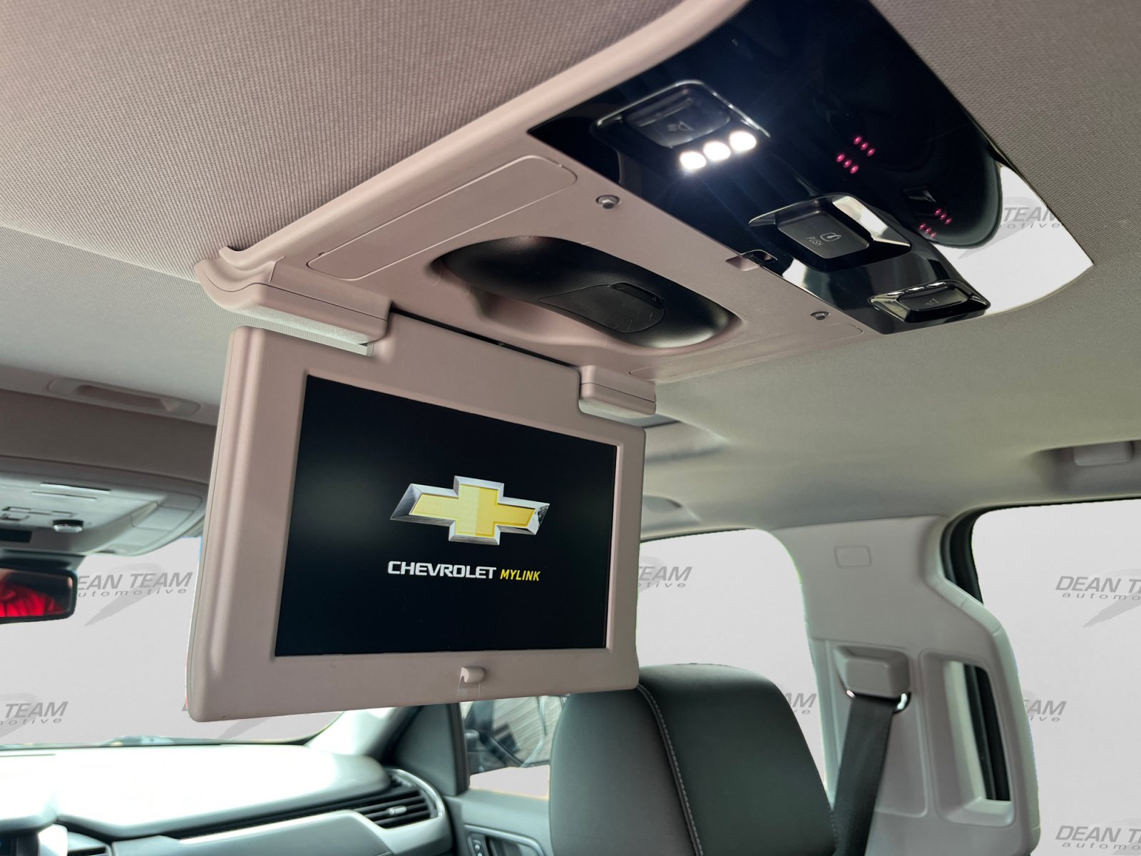 Used 2019 Chevrolet Tahoe Premier AWD/4WD image 19