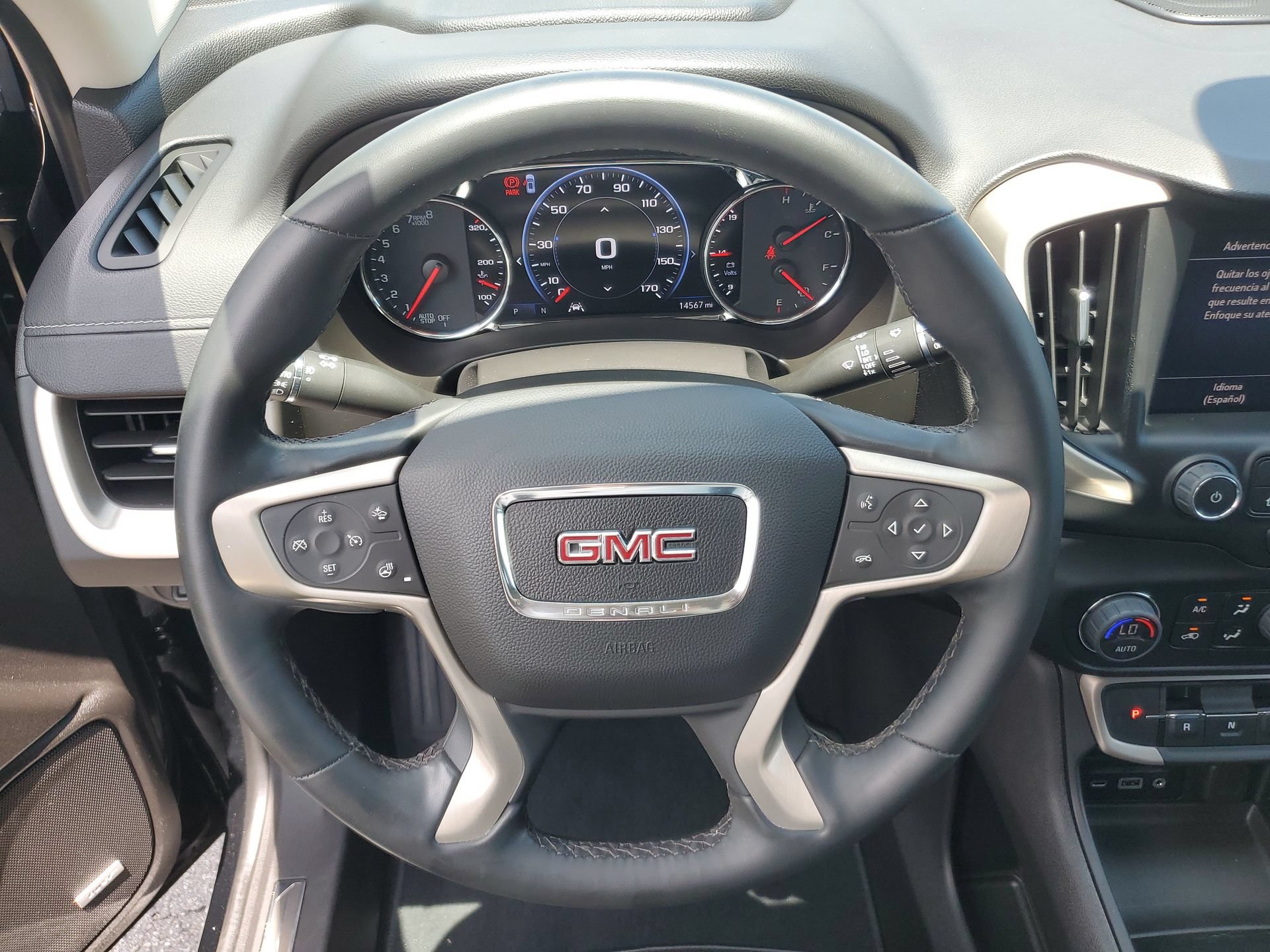Used 2024 GMC Terrain Denali w/ Denali Premium Package AWD/4WD image 23