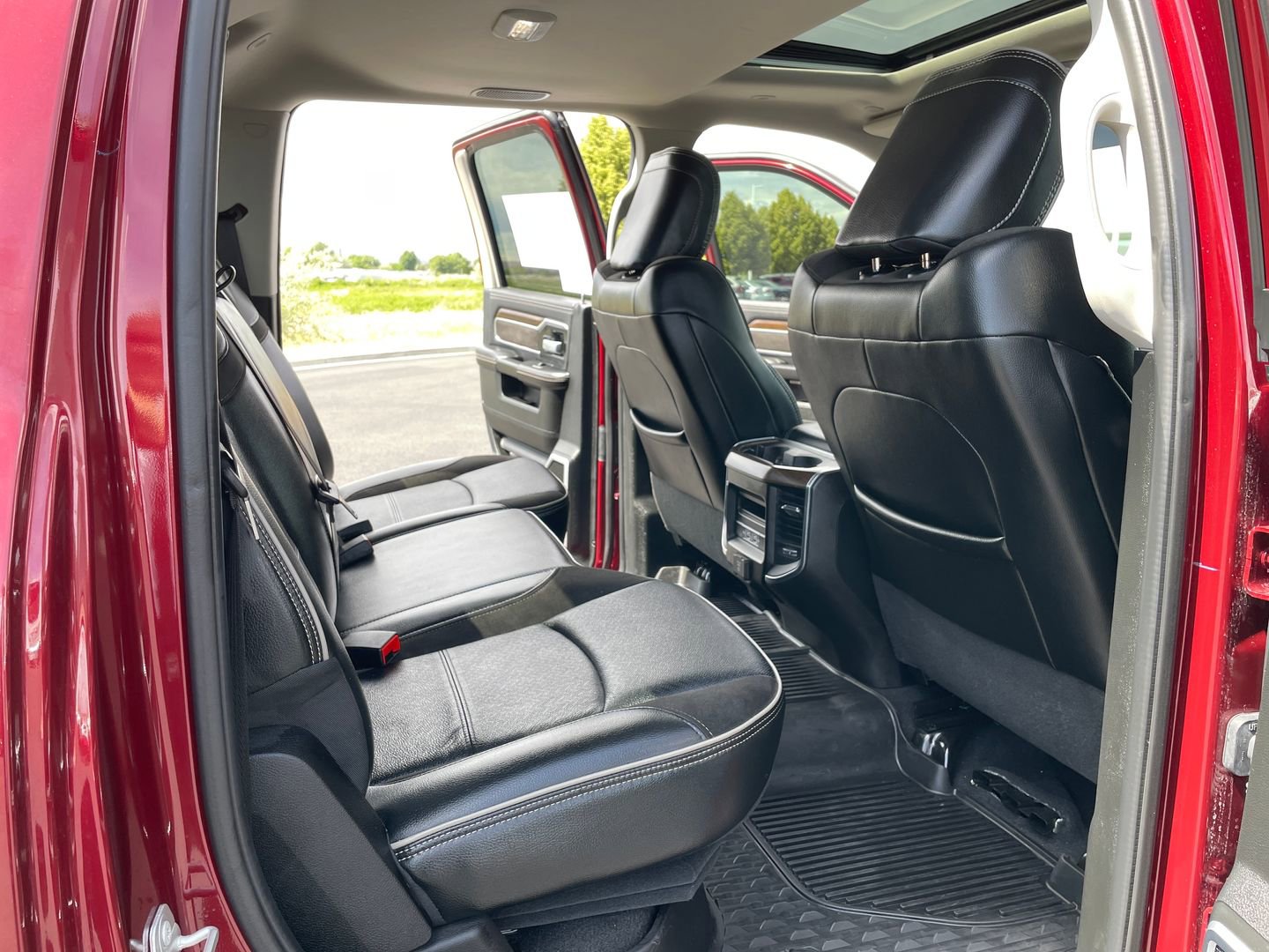 Used 2024 RAM 3500 Laramie w/ Bed Utility Group AWD/4WD image 16