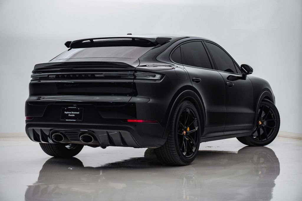 Certified 2025 Porsche Cayenne Turbo GT AWD/4WD image 11