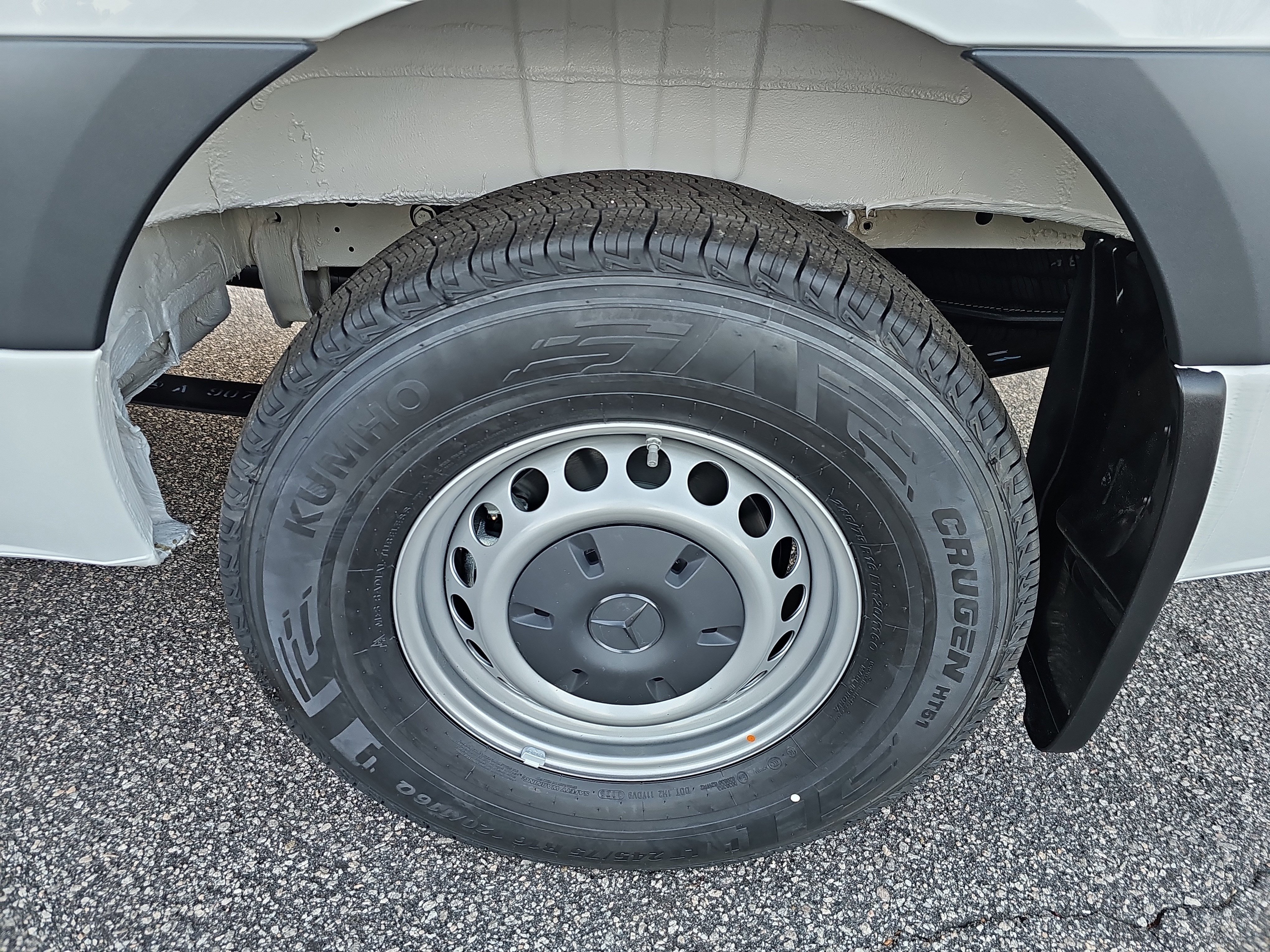 New 2026 Mercedes-Benz Sprinter 2500 image 33