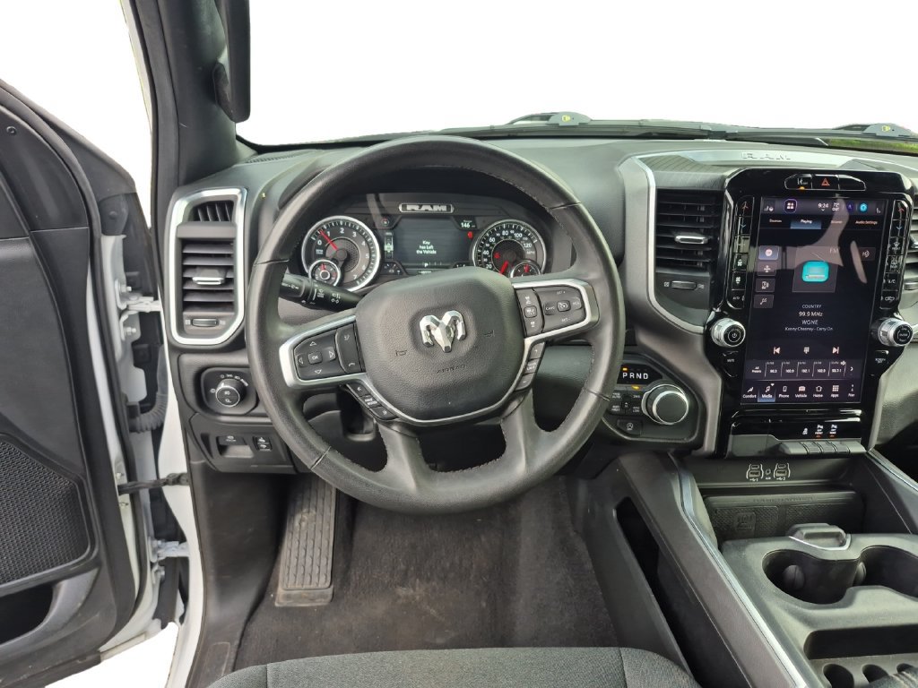 Used 2025 RAM 1500 Big Horn AWD/4WD image 12