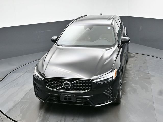 Used 2023 Volvo XC60 B5 Plus w/ Climate Package image 35