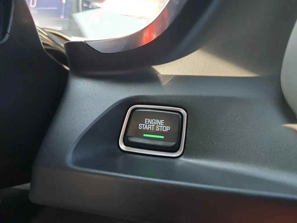 Used 2022 Chevrolet Camaro LT RWD image 23
