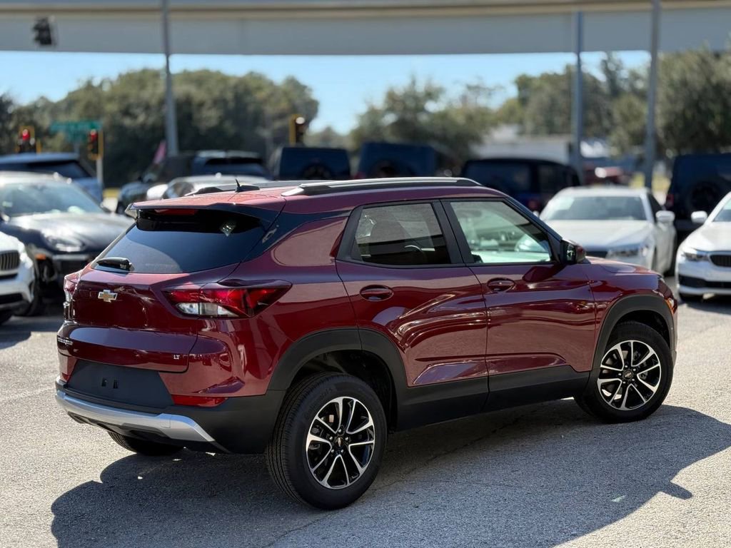 Used 2025 Chevrolet TrailBlazer LT image 7