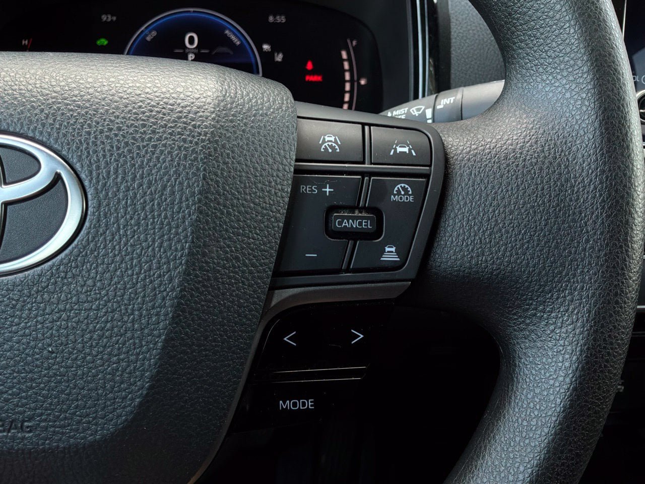 Used 2026 Toyota Camry LE FWD image 36