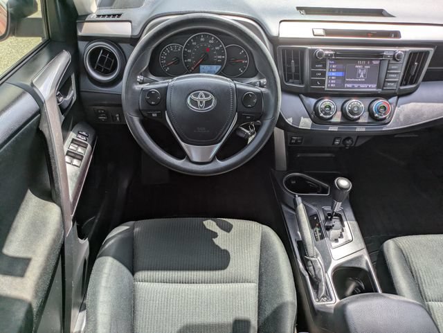 Used 2016 Toyota RAV4 LE FWD image 16