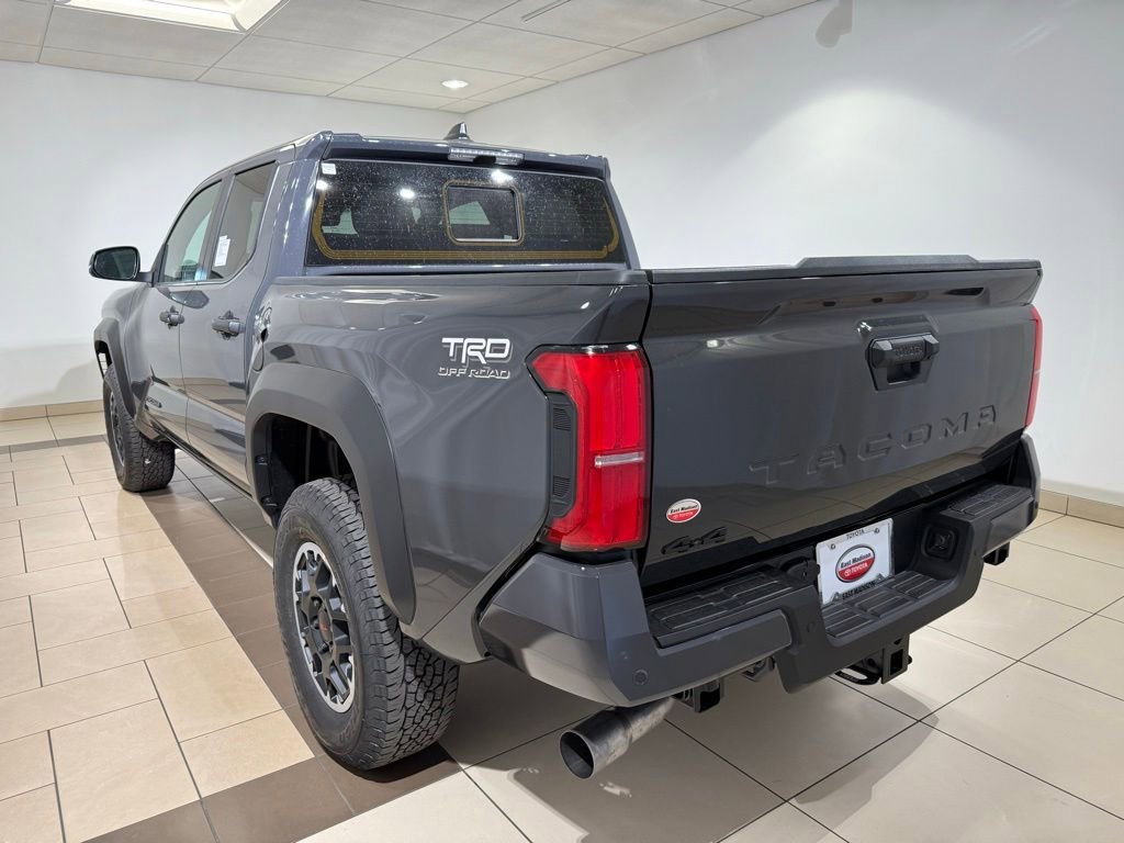 New 2026 Toyota Tacoma TRD Off-Road AWD/4WD image 3