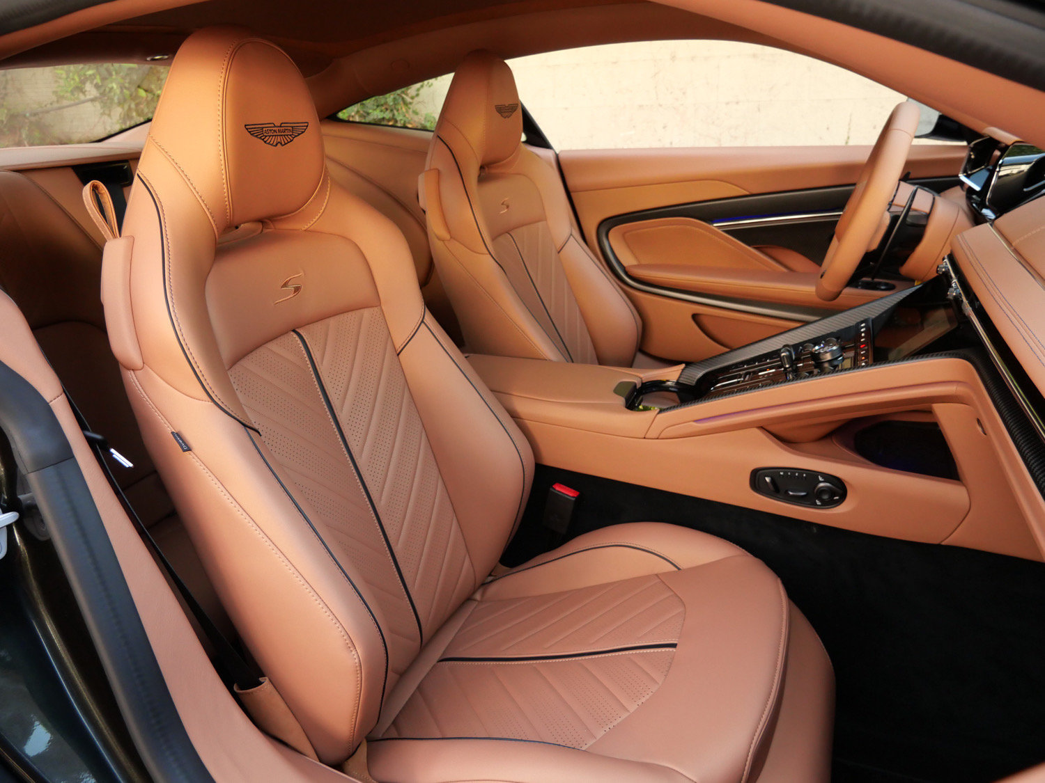 New 2026 Aston Martin DB12 Coupe RWD image 19