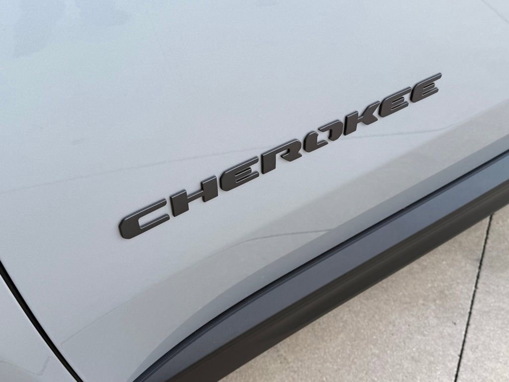 New 2026 Jeep Cherokee Laredo image 30