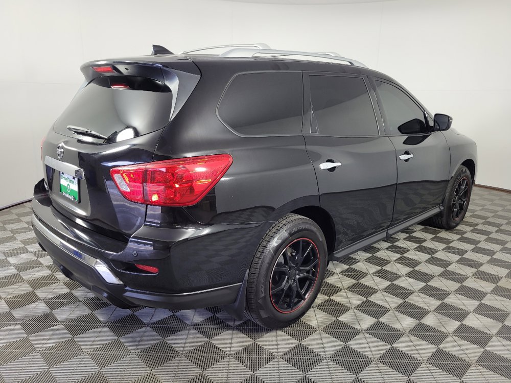 Used 2019 Nissan Pathfinder S FWD image 9