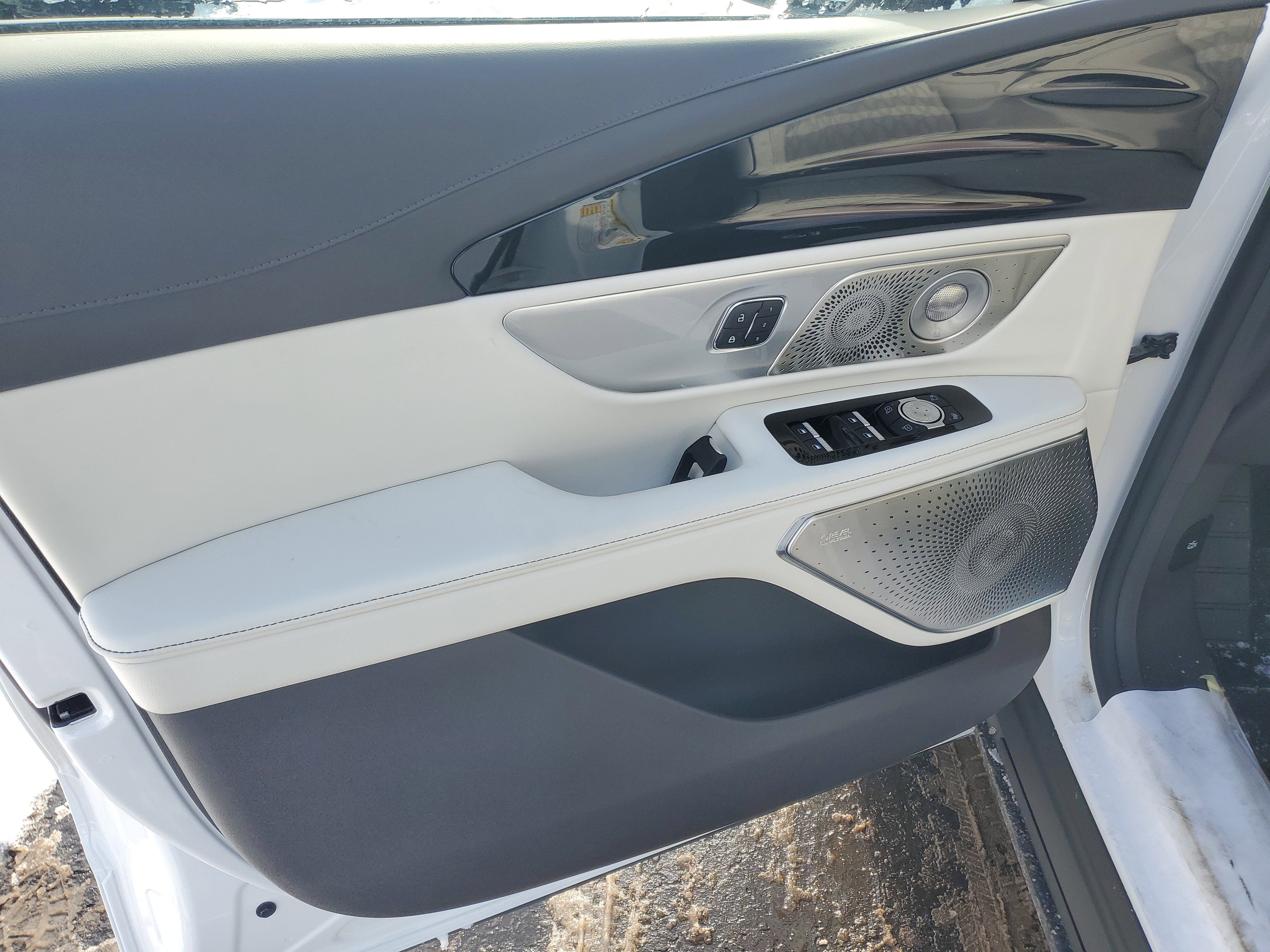 New 2026 Lincoln Nautilus Black Label w/ Jet Appearance Package image 8