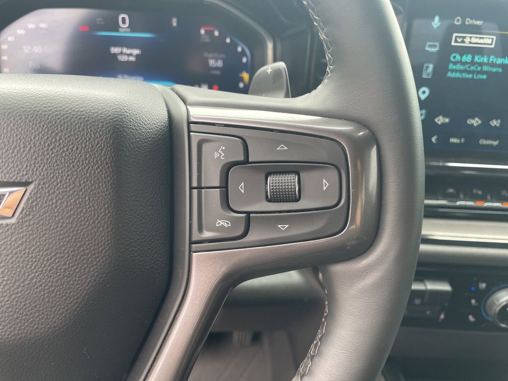 Used 2025 Chevrolet Silverado 1500 ZR2 w/ Technology Package image 18