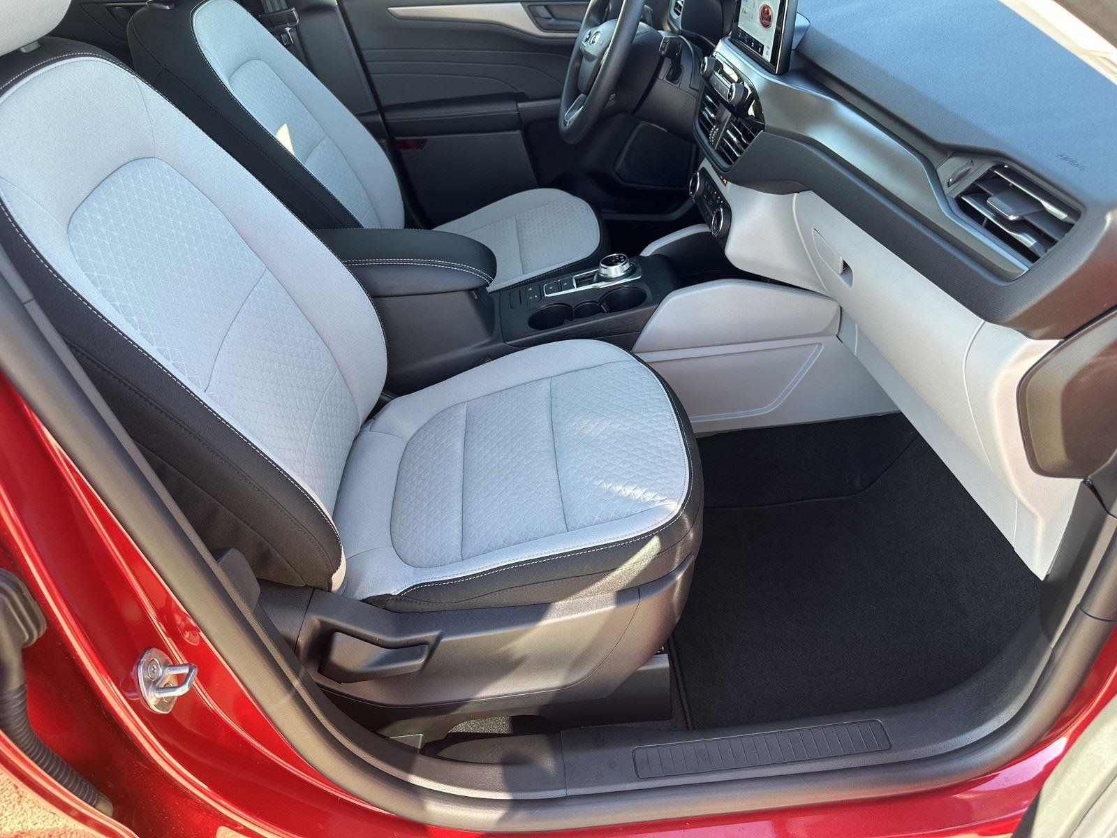 New 2026 Ford Escape Active image 30