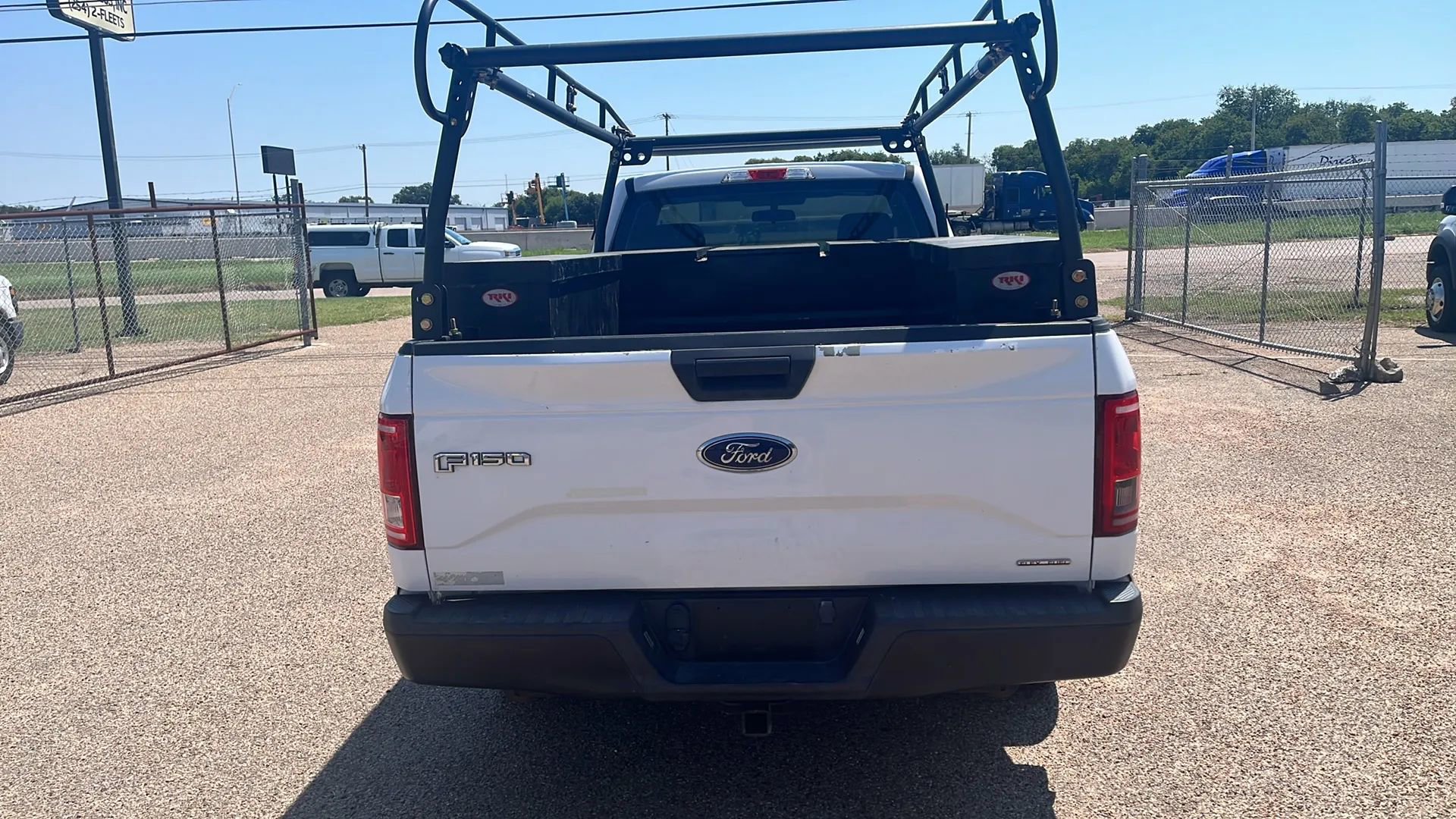 Used 2016 Ford F150 XL w/ Equipment Group 101A Mid image 3