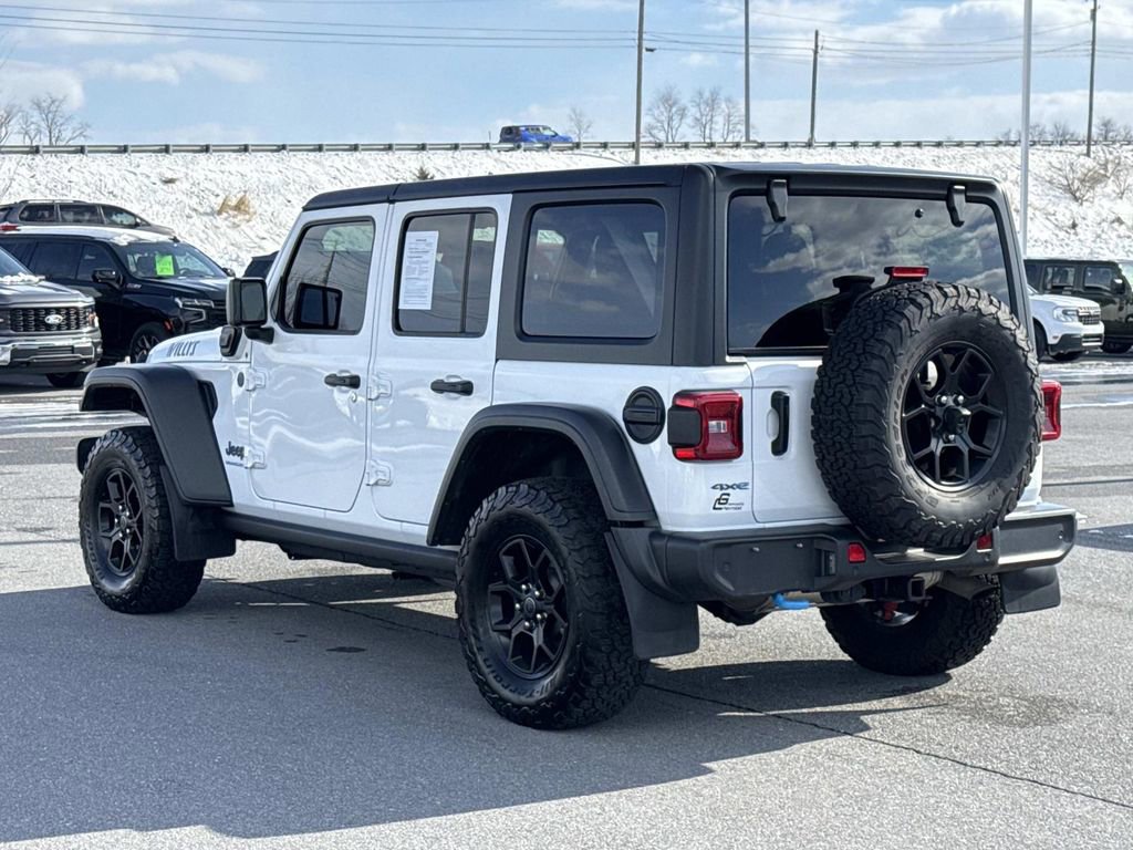 Used 2024 Jeep Wrangler Unlimited image 26