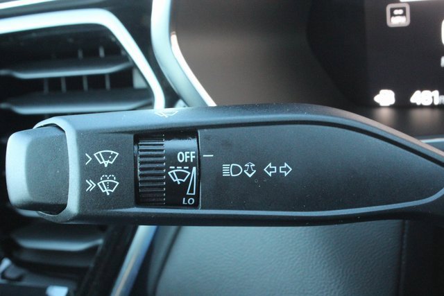 New 2025 GMC Canyon Elevation w/ Convenience Package image 27