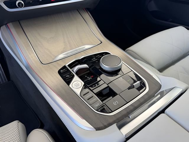 Certified 2023 BMW X7 xDrive40i w/ Premium Package image 30