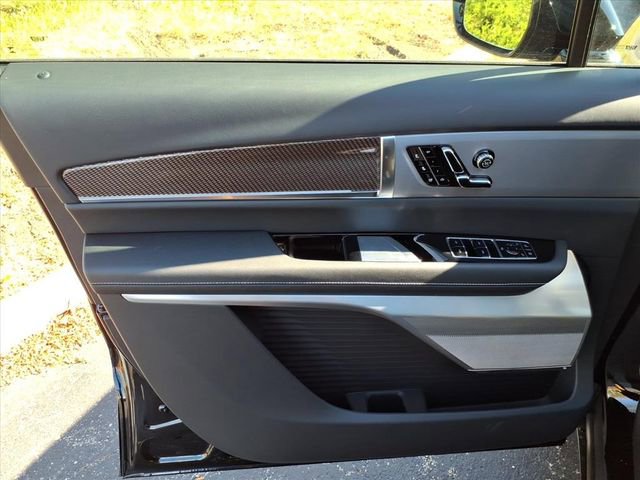 New 2026 Cadillac Vistiq Sport image 27