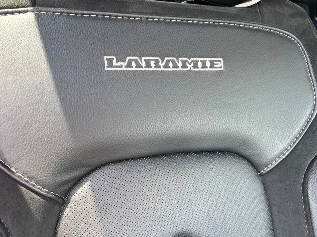 Used 2025 RAM 1500 Laramie AWD/4WD image 40
