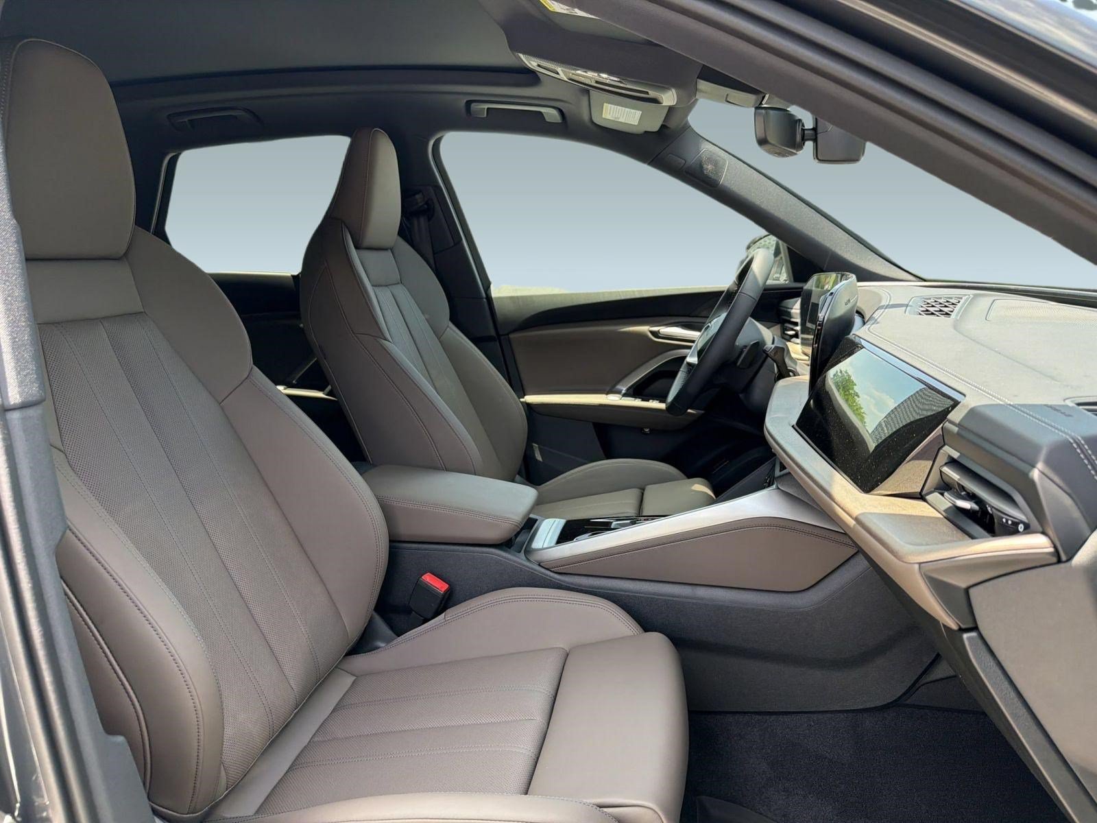 New 2026 Audi Q5 Premium w/ Premium Plus AWD/4WD image 24