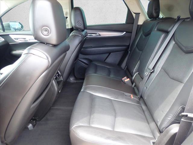 Used 2017 Cadillac XT5 Luxury w/ Driver Awareness Package FWD image 10