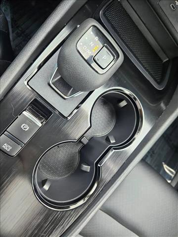 Used 2023 Nissan Rogue SV w/ SV Premium B Package image 11