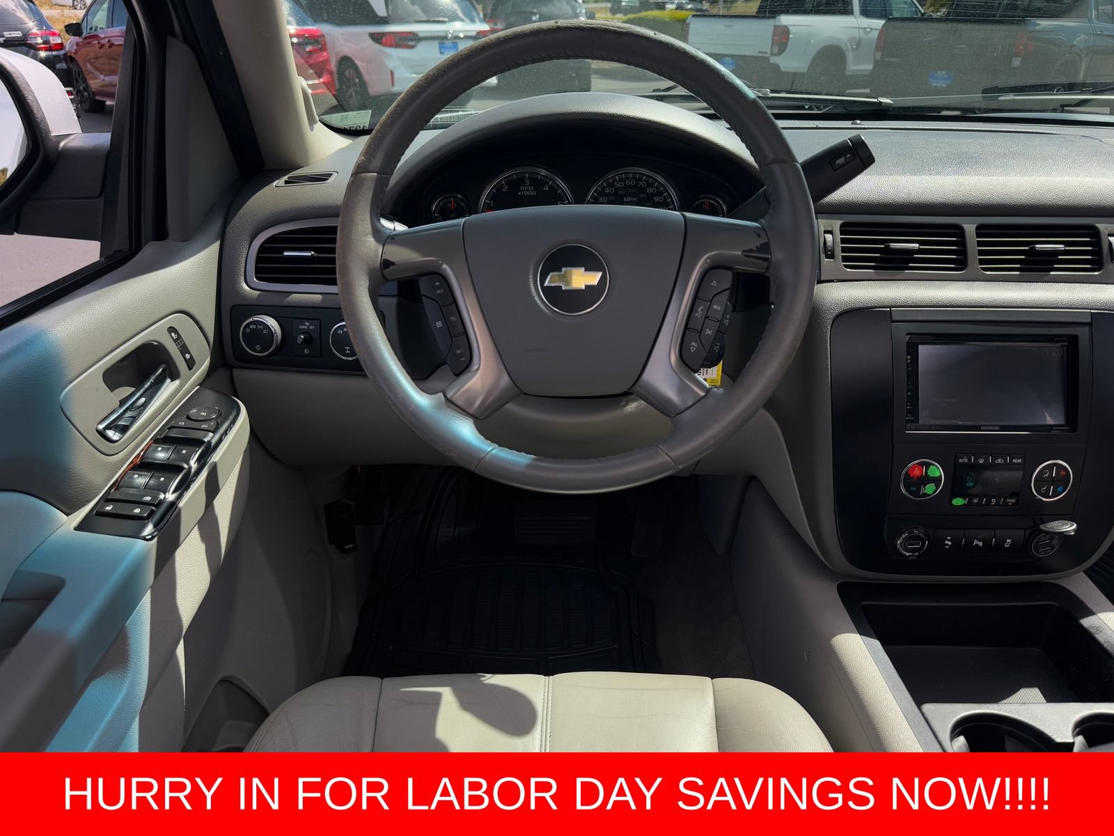 Used 2014 Chevrolet Suburban LT AWD/4WD image 17