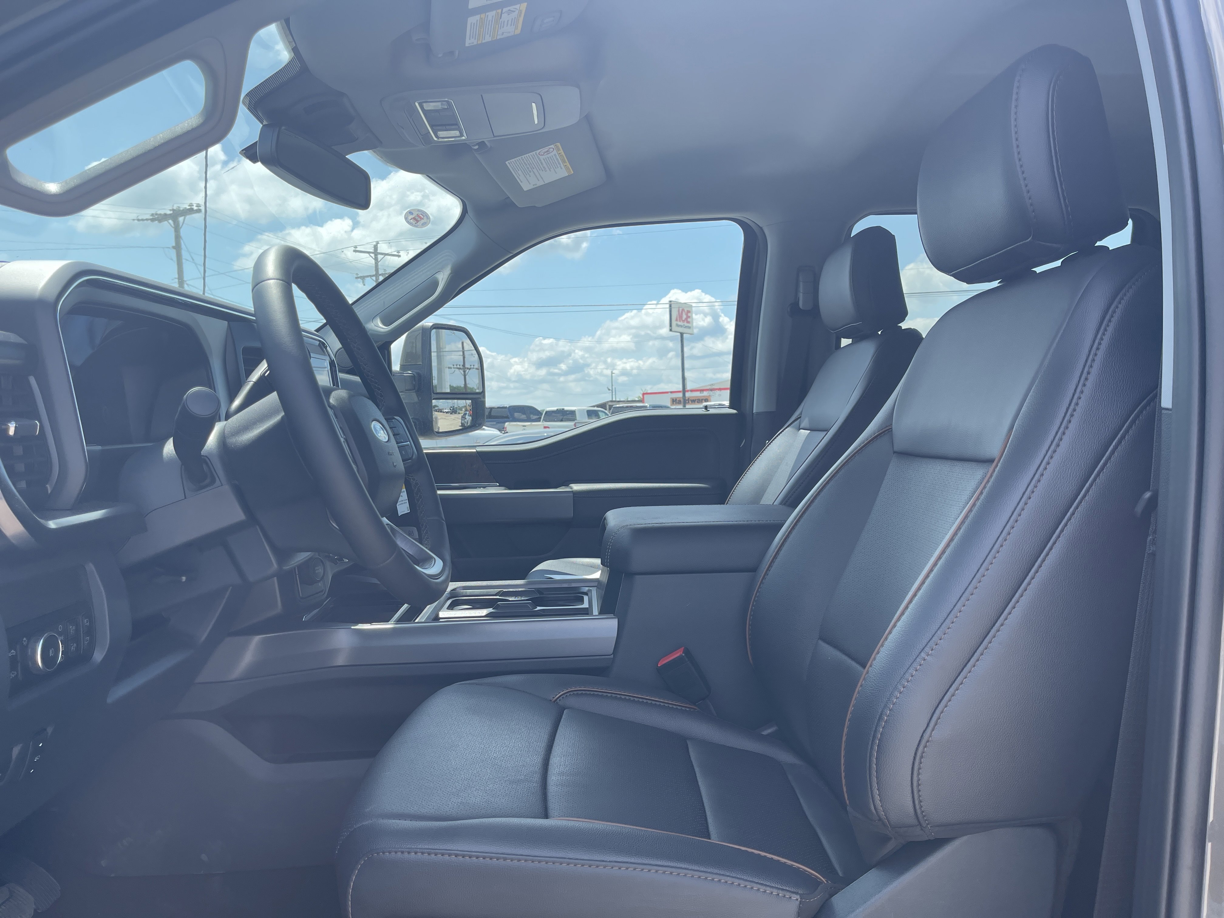 Used 2026 Ford F450 Lariat AWD/4WD image 34