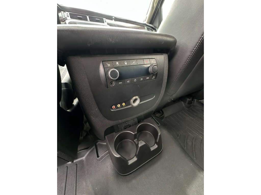 Used 2007 GMC Yukon XL Denali AWD/4WD image 17
