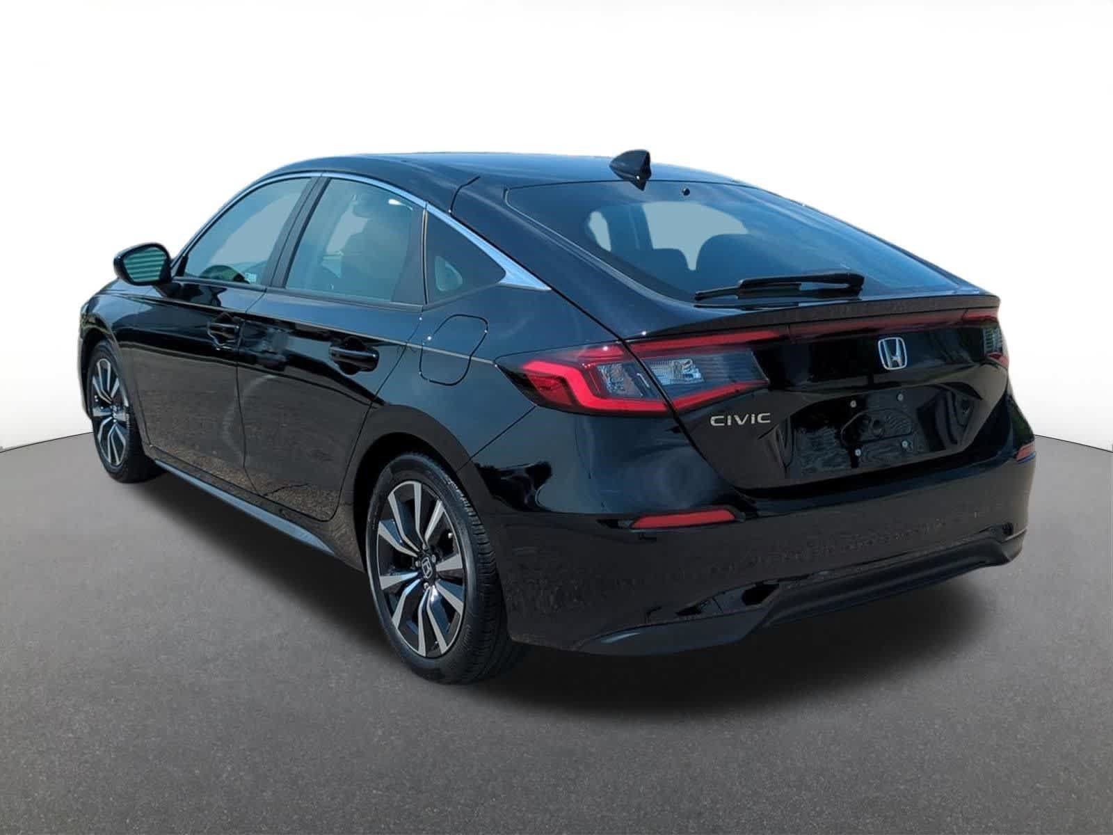 Used 2024 Honda Civic EX-L image 4