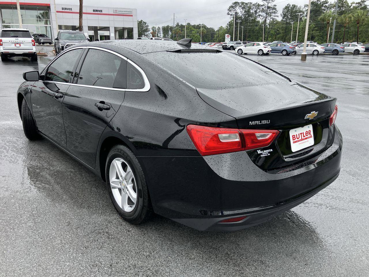 Used 2022 Chevrolet Malibu LS FWD image 3