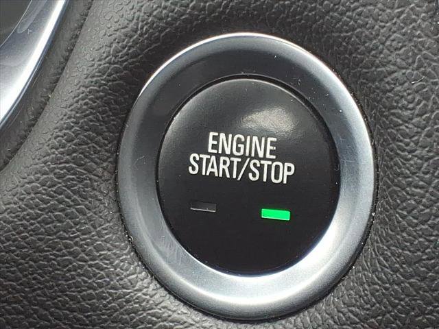 Used 2023 Chevrolet Traverse LT image 22