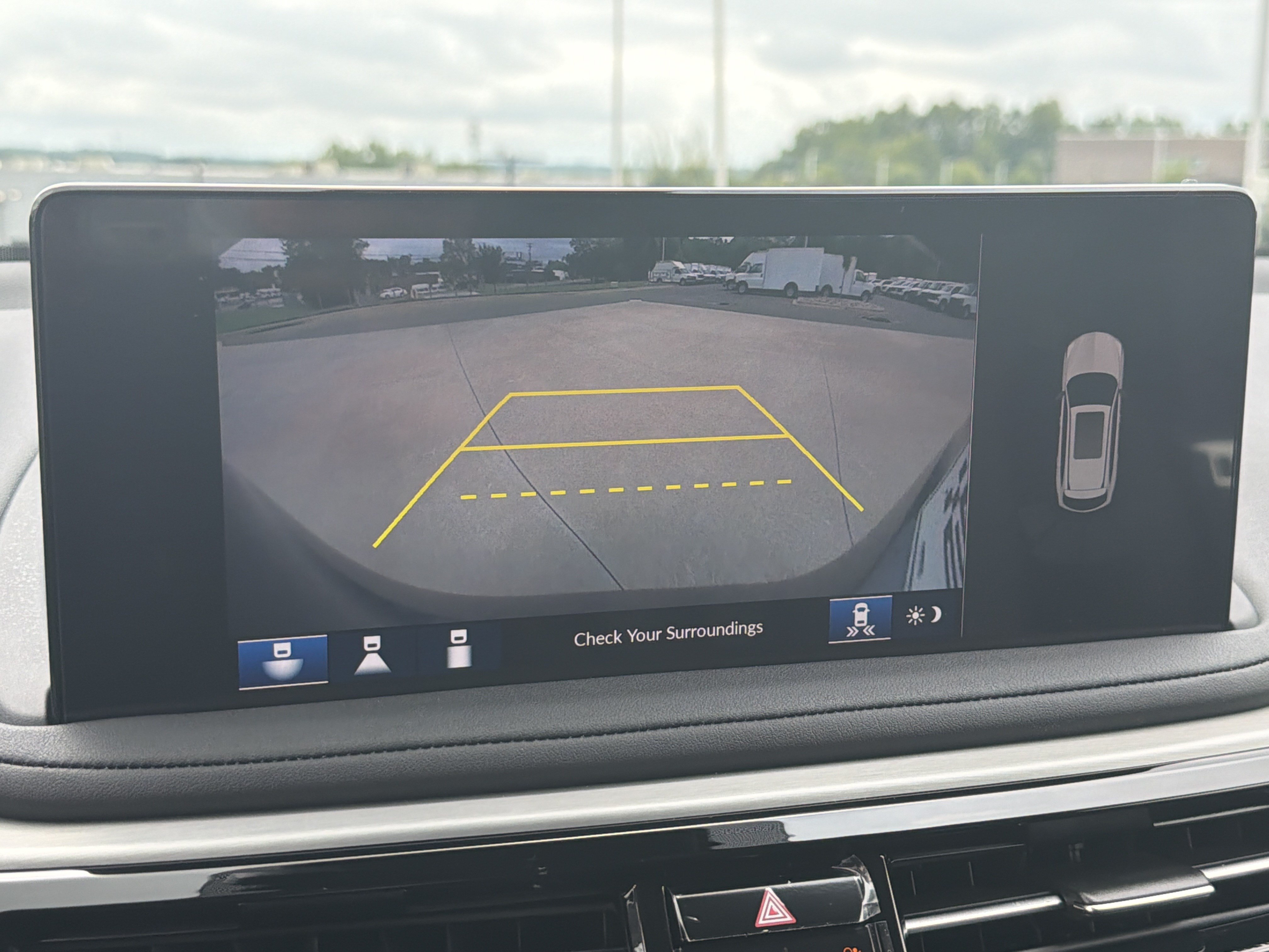 Certified 2025 Acura MDX w/ Technology Package FWD image 24