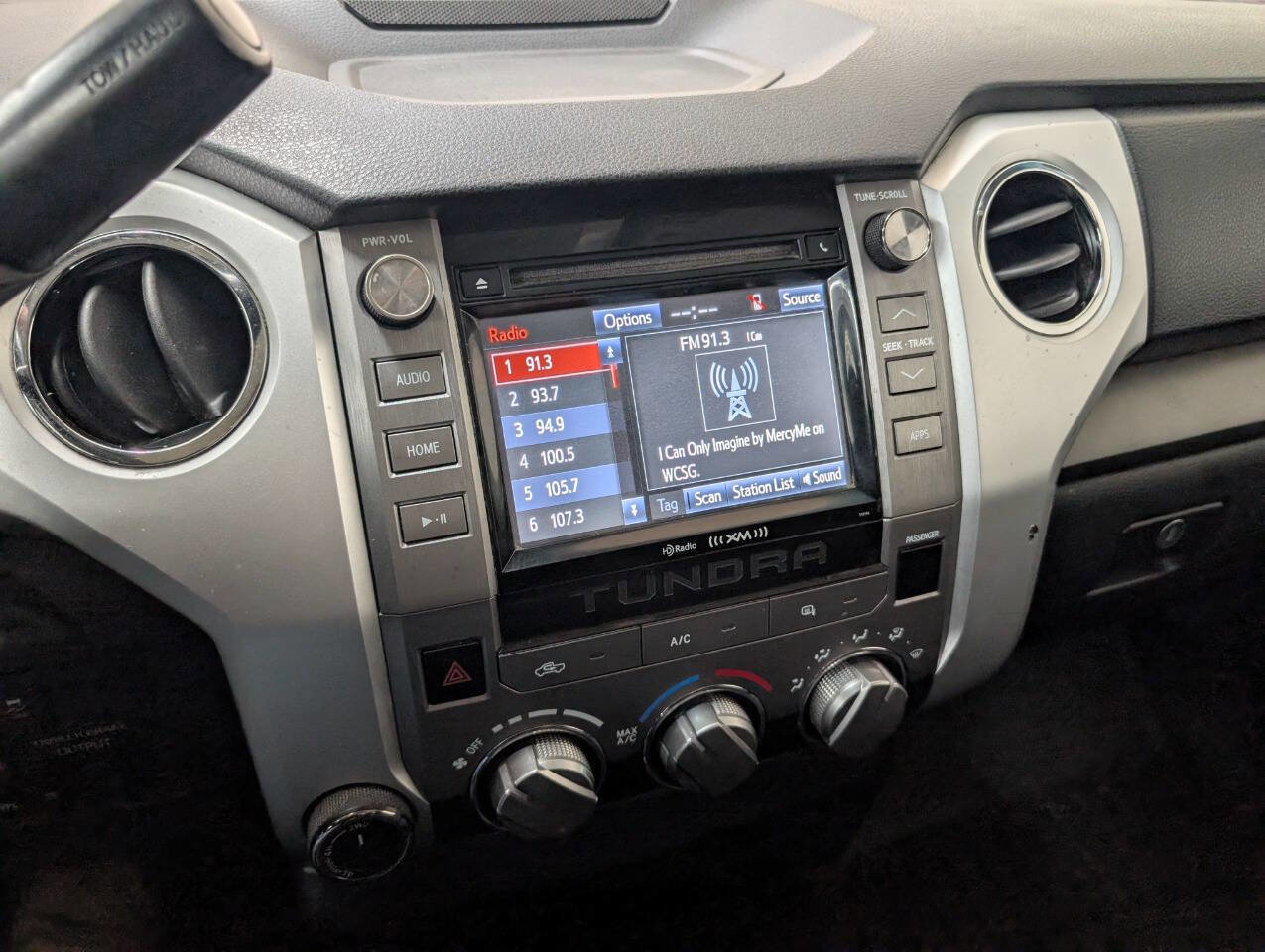 Used 2017 Toyota Tundra SR AWD/4WD image 9